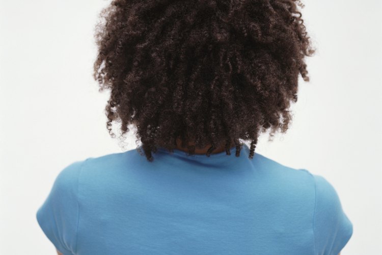 La queratina ayuda a suavizar el cabello rizado.