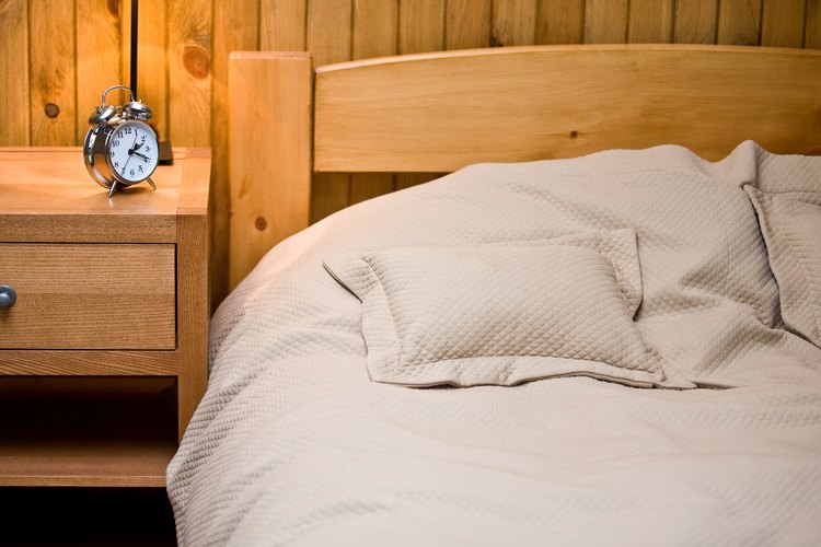 Una cama ruidosa puede quitarte el sueño.