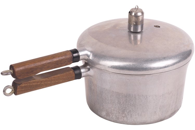 Las ollas a presión pueden ser usadas para un cocimineto lento y seguro durante la noche.