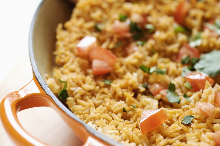 Tu plato con arroz se puede salvar luego de haberse quemado.