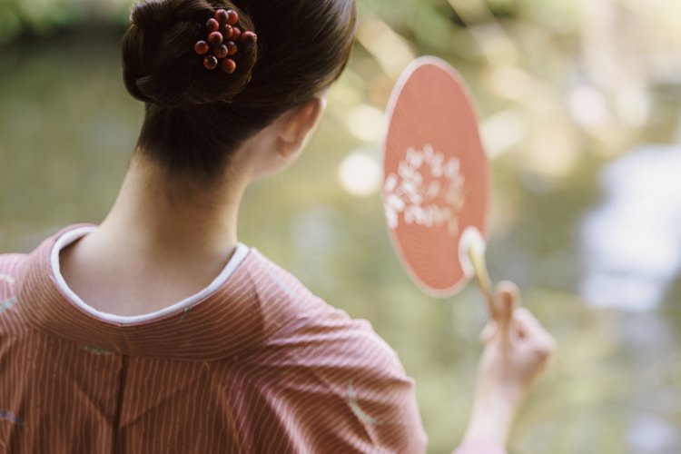 Las mujeres japonesas están fuertemente influenciadas por las ricas tradiciones de la nación.