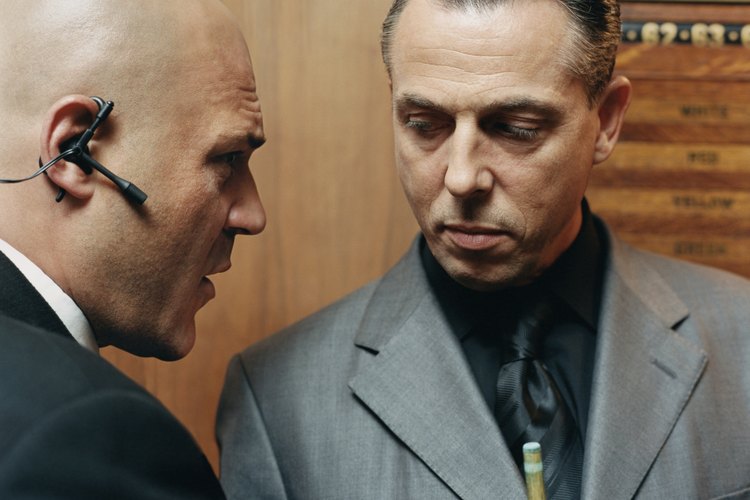 Los círculos del crimen organizado son operaciones de negocios ilegales altamente estructurados.