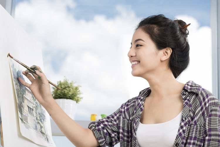 Trabajos para personas creativas van desde lo tradicional hasta lo inusual.