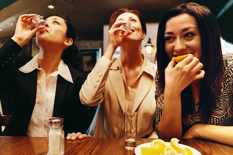 Se romorea que el gusano en el fondo de una botella de tequila tiene cualidades especiales.