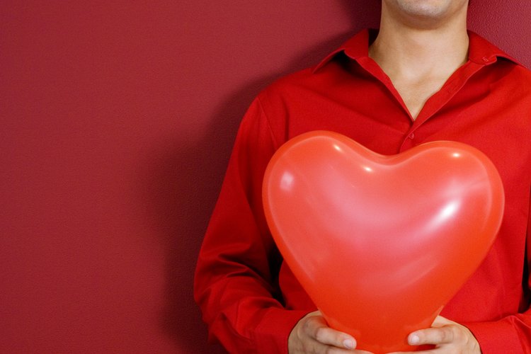 Un regalo para un nuevo novio debe ser divertido y considerado.