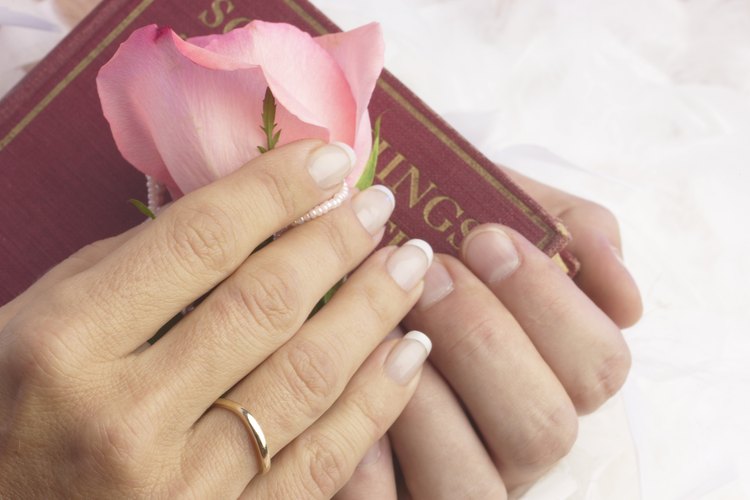 Una oración o bendición de matrimonio se dice tradicionalmente durante la ceremonia.