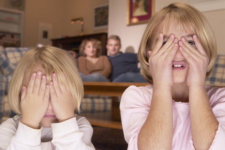 Aún los hermanos y hermanas con diferentes padres pueden desarrollar fuertes lazos.