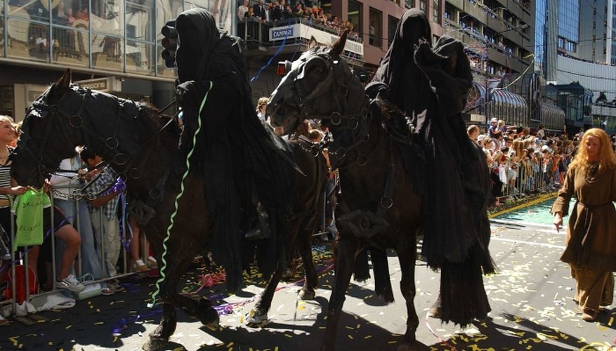 Black robes form the basis for your Nazgul costume.