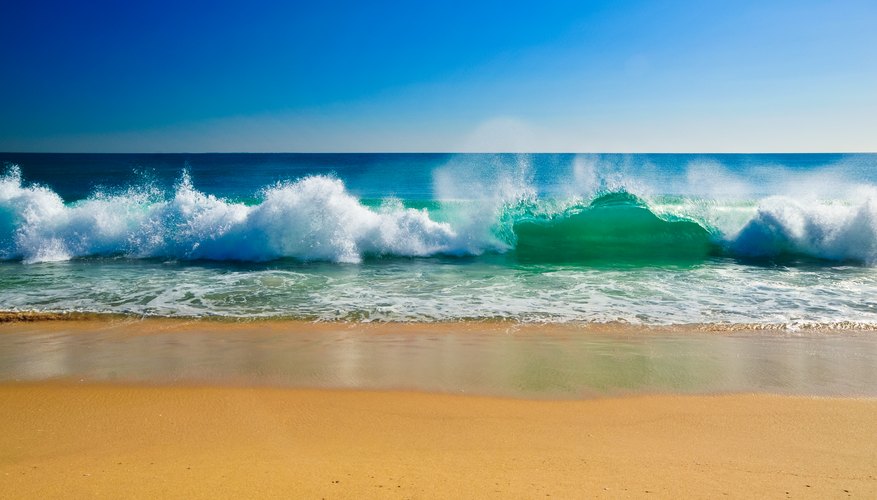 How Breakers Form in the Sea