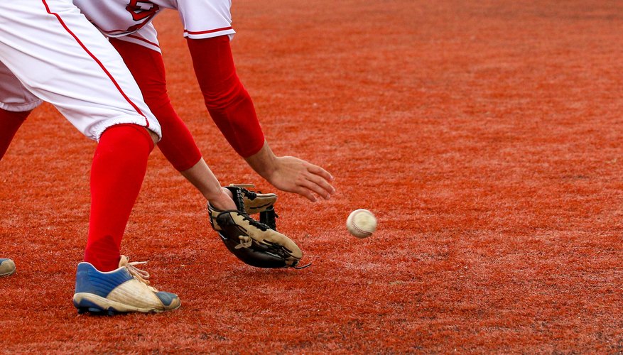 Los entrenadores deportivos deben obtener una certificación para ingresar en las ligas menores y mayores.