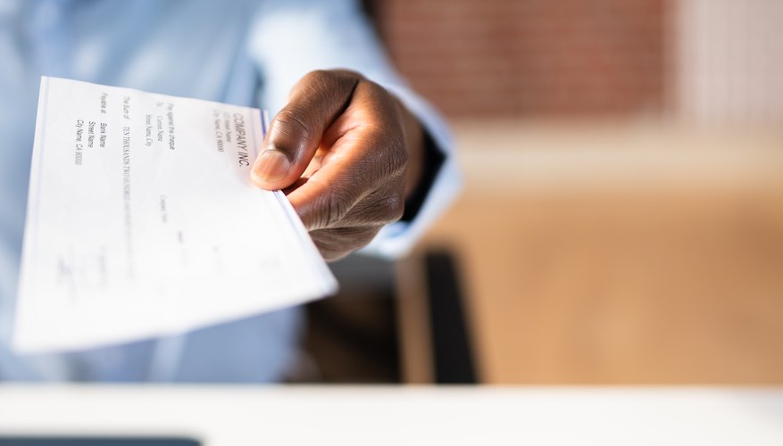 Hay varias opciones para mandar dinero al extranjero de forma segura.