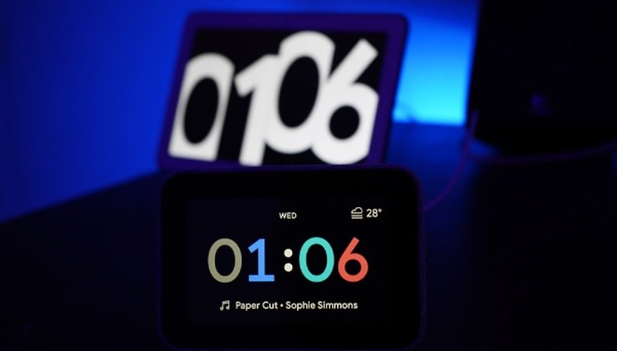 Black digital clock at 1:06.jpg