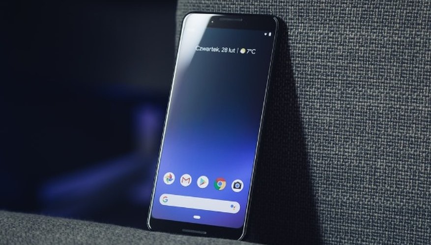 Black android smartphone.jpg