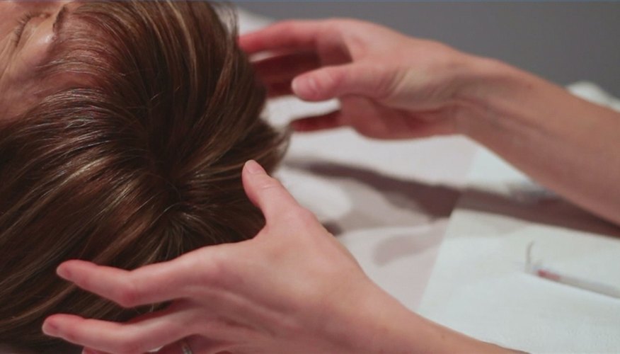 How to Use Acupuncture to Treat Hair Loss