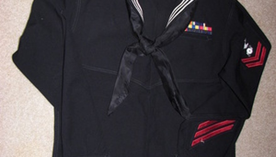 Navy veterans must enlist in undermanned ratings.