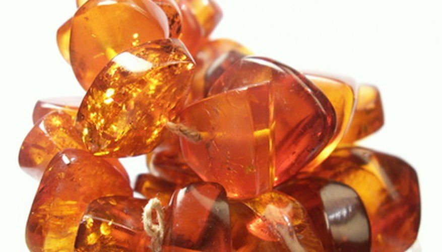 Cracked amber can be repaired.
