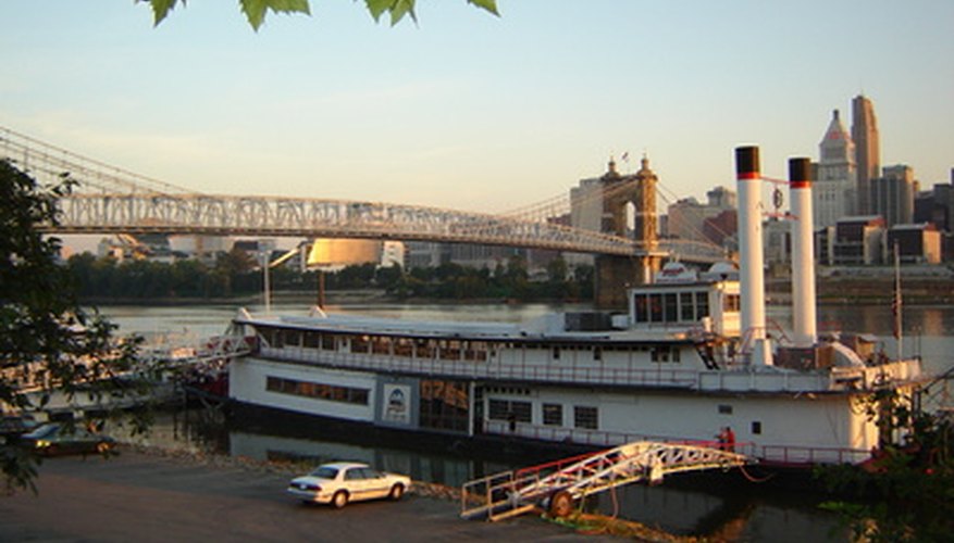 Steam-powered boats originated on American and European rivers, then moved to the oceans.