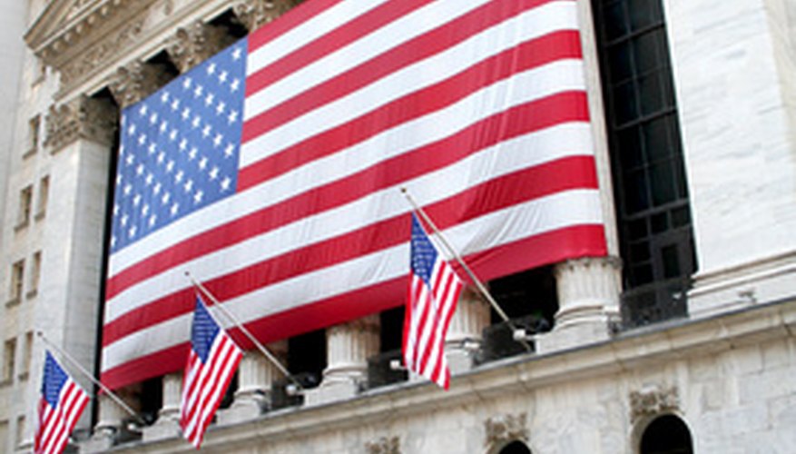 Un negocio también puede ser una empresa que cotiza en bolsa, en cuyo caso los registros se encuentran disponibles en la Securities and Exchange Commission.