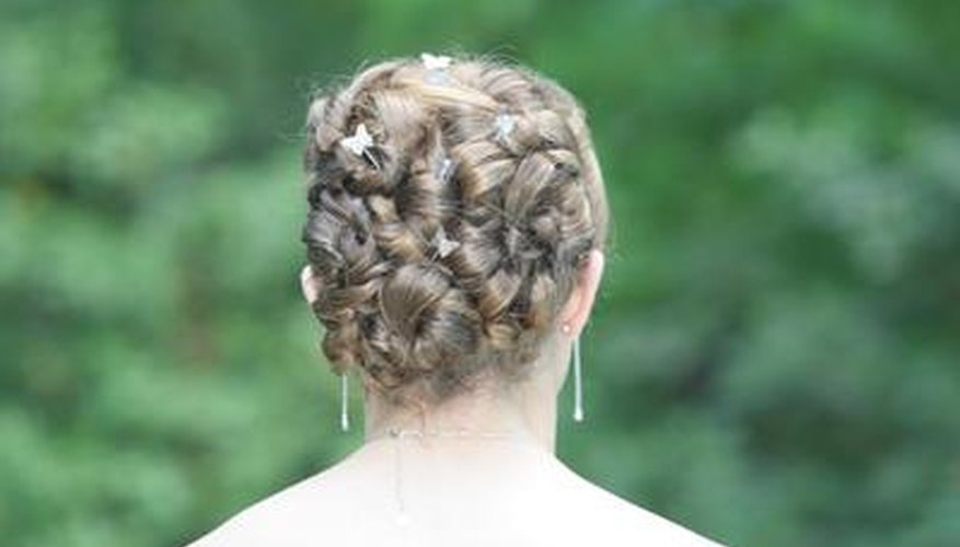 Donating your prom dress to charity can make a girl's dream come true.