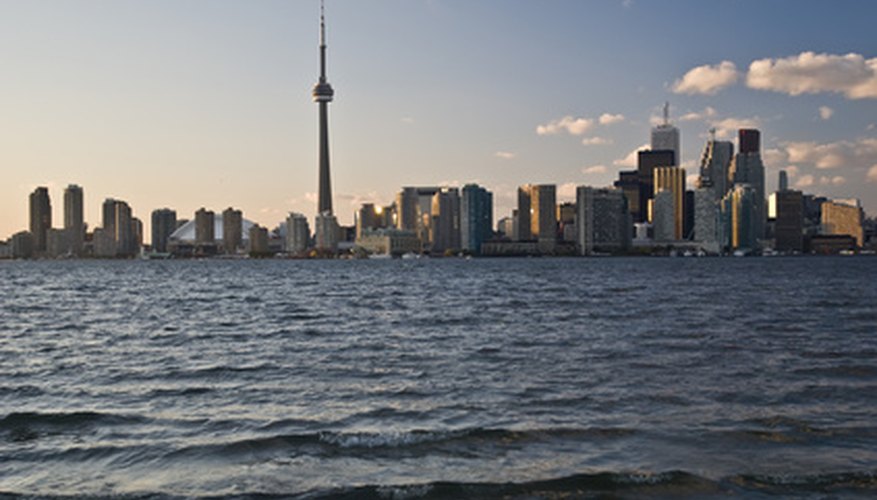 The city of Toronto offers engineering students the best engineering university in Canada, according to a number or ranking bodies.