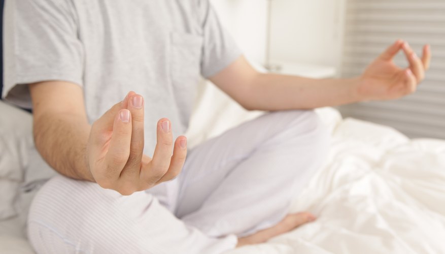 La meditación es ideal para conciliar una noche de sueño profundo.