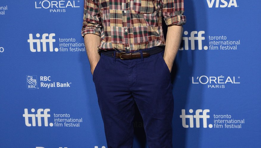 Daniel Radcliffe's look is casual, yet totally put together.