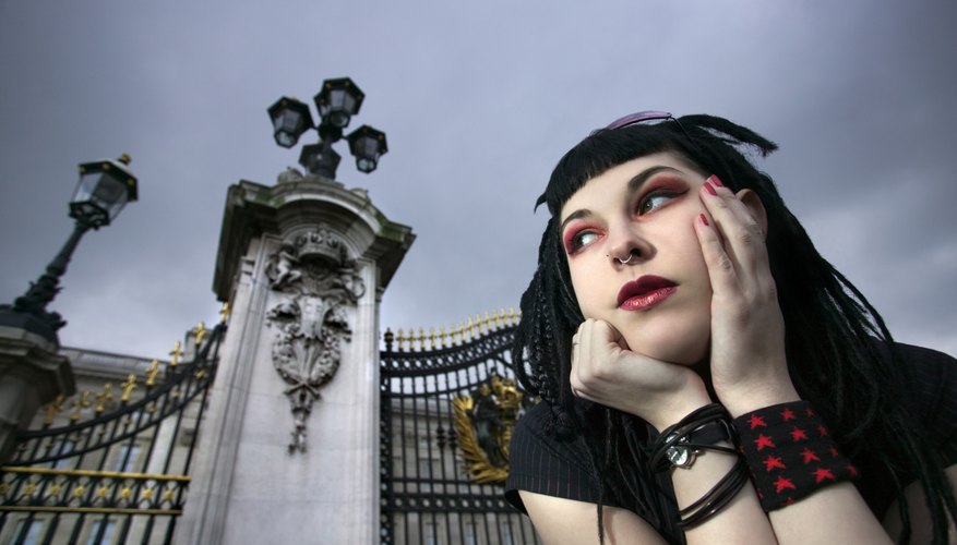 Stick to black and red when dressing gothic.