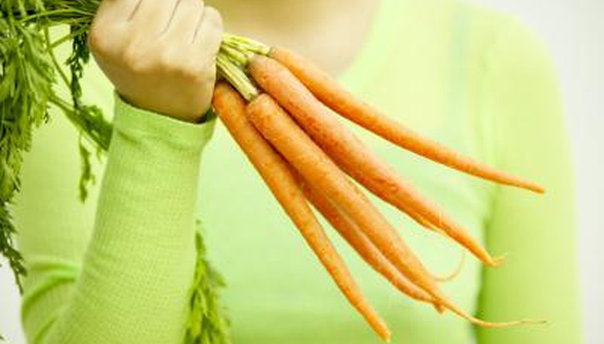 Use fresh, shredded carrots to dye fabric orange.