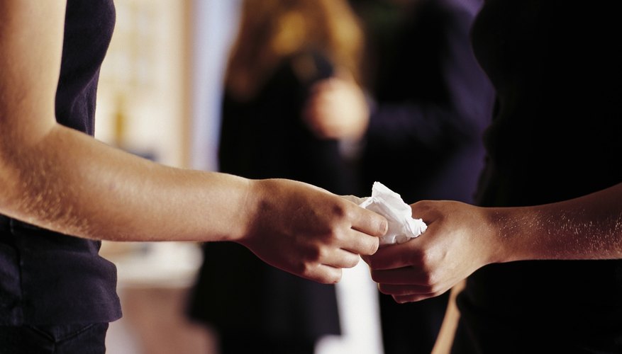The amount of time you stay for calling hours will depend on your closeness to the deceased and their family.