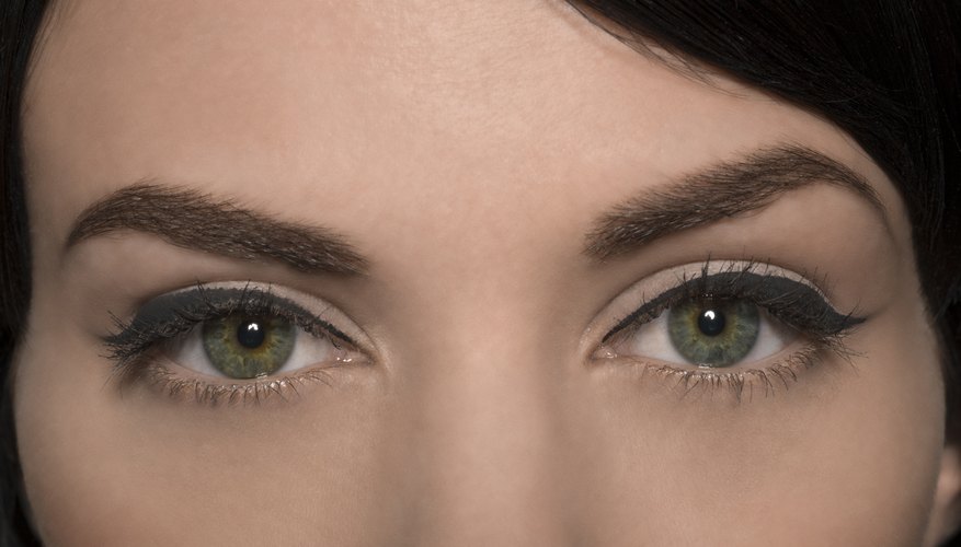 Use liquid gel eyeliner to create many looks.