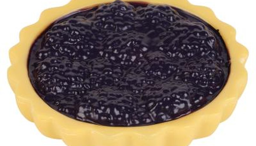 Use blackberries in pies and other desserts.