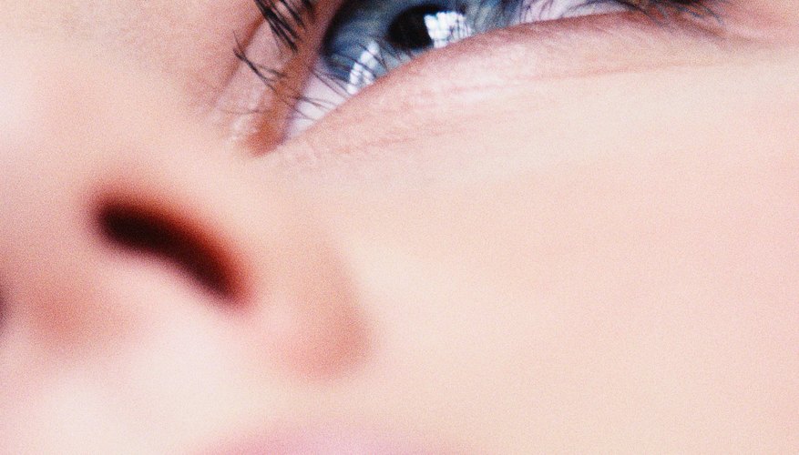Achieve thick lashes with the right beauty products.