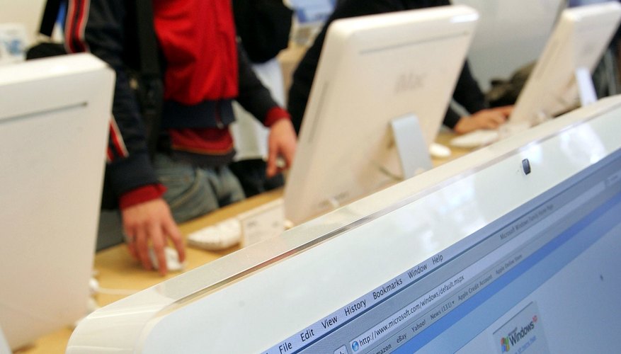 Apple introduced its Boot Camp virtualization option in 2006.