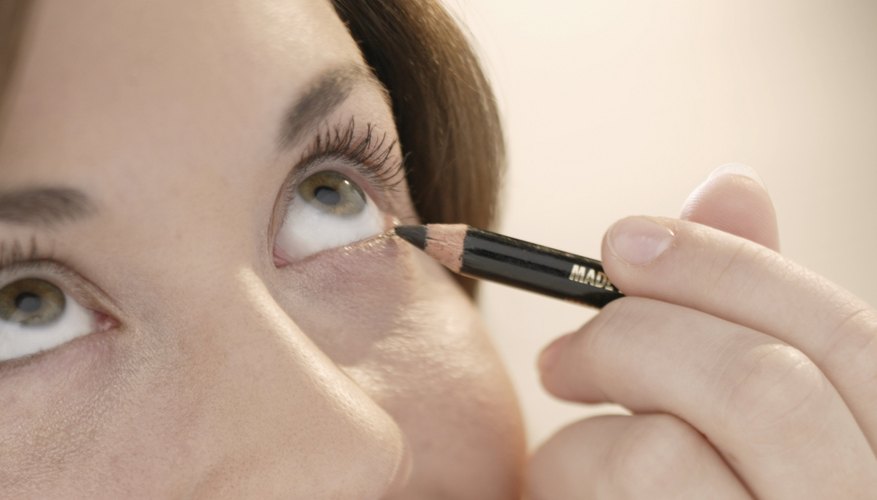Avoid the dreaded raccoon eyes by applying liner correctly.