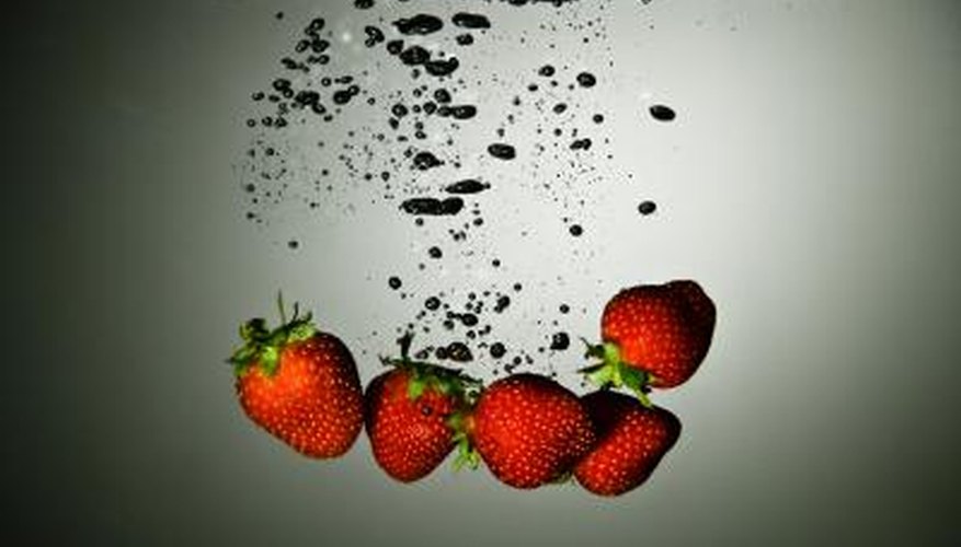 Certain cultivars of strawberry plants are powdery mildew resistant.