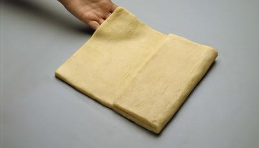Use a quick method to defrost puff pastry dough.