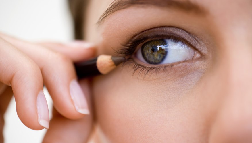 Eyeliner on the upper lid creates a natural look.