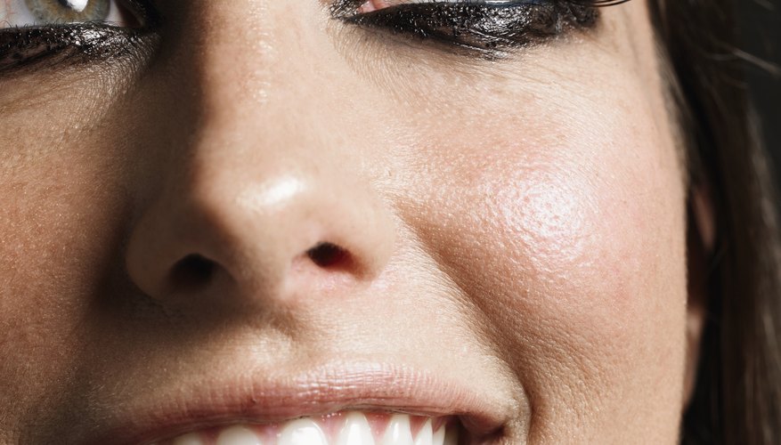 Learn how to make your lashes pop!