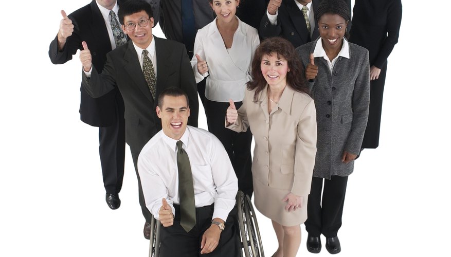 Cada vez que programes sesiones de capacitación para tus empleados, proporcionarles incentivos para participar es un buen motivador.