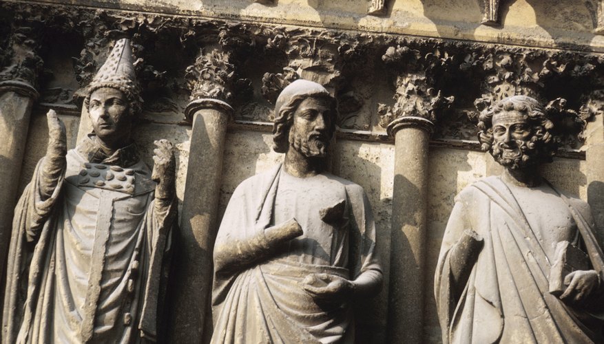 Statues of saints