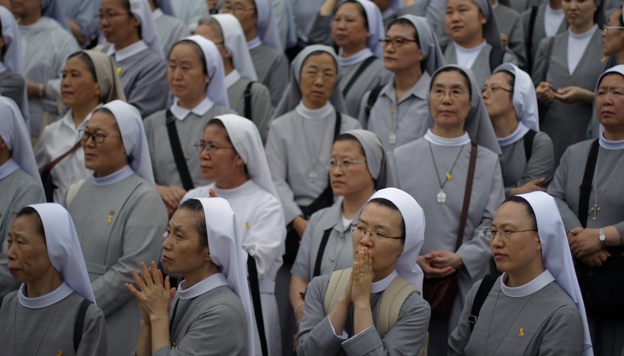 A group of nuns.