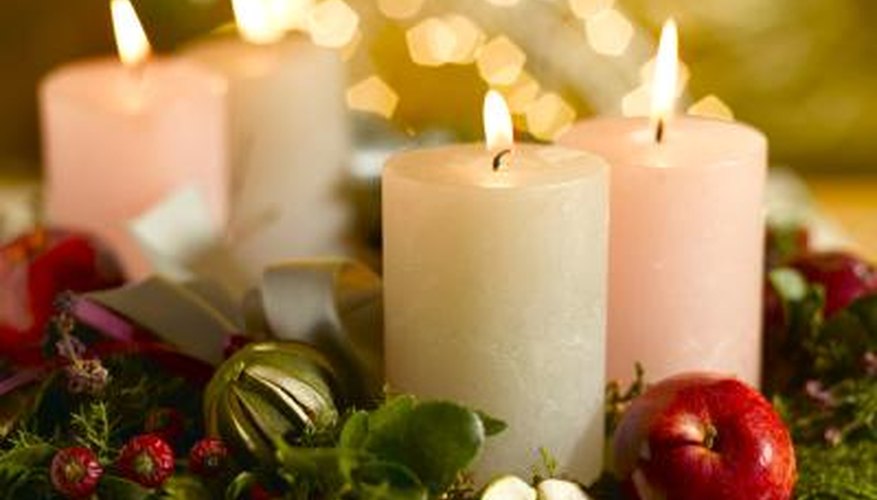 Puedes tratar de vender velas.