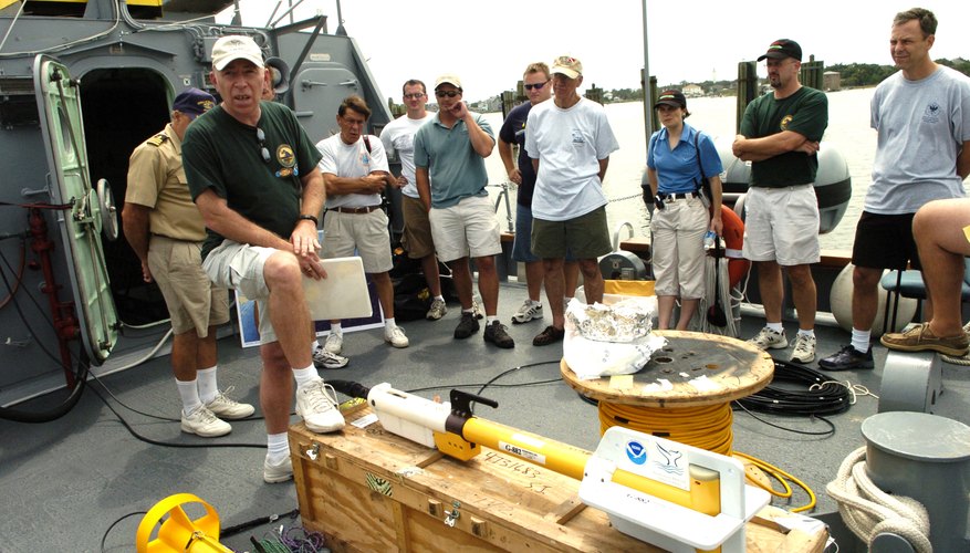 Some summer marine camps take place on ships, where you may have the opportunity to learn about advanced equipment used in marine research.