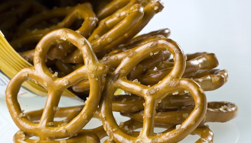 Bite size snacks are an easy, fun and helpful way to teach the concept of greater than and less than.