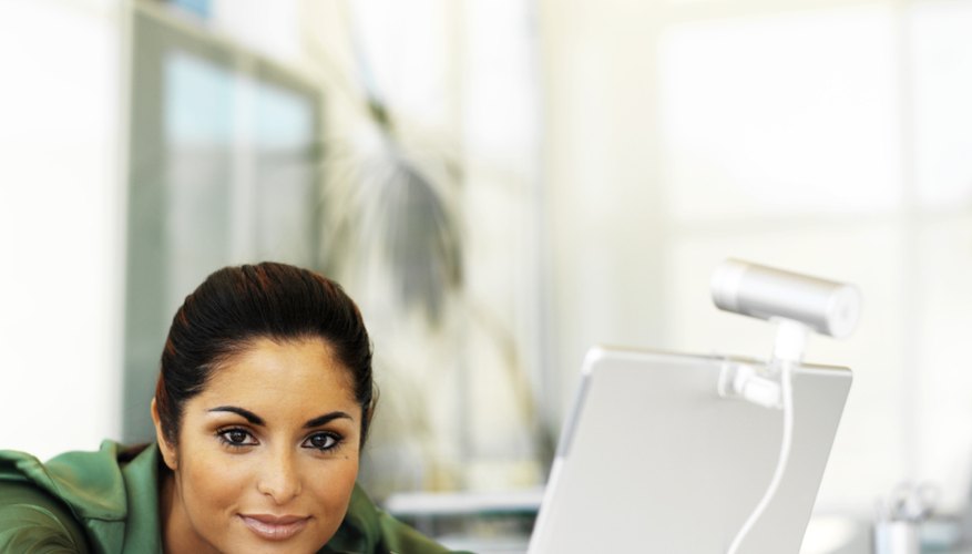 Assign multiple audio sources to one Ustream presentation.