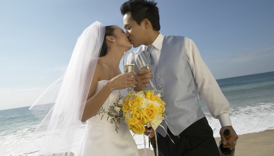 Wedding Traditions of Ship Captains Synonym