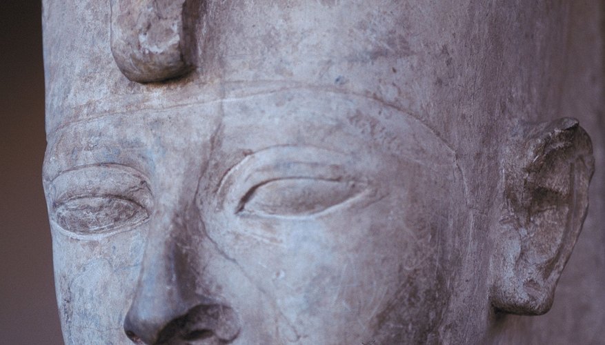 Many images of the gods, like this statue of Osiris, appeared in Egyptian artwork.