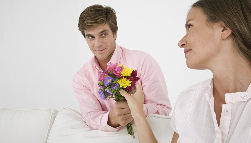 It can be difficult to know what to say in an apology.