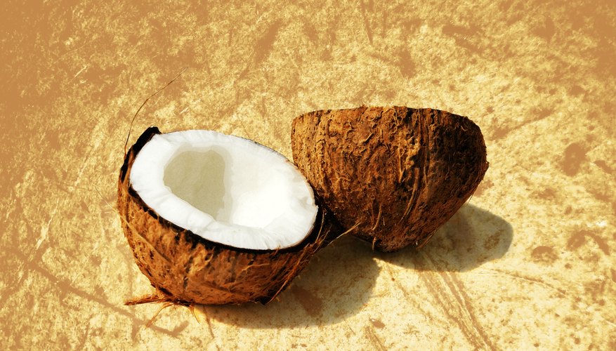 The fatty acids in coconut milk can nourish the hair and skin.