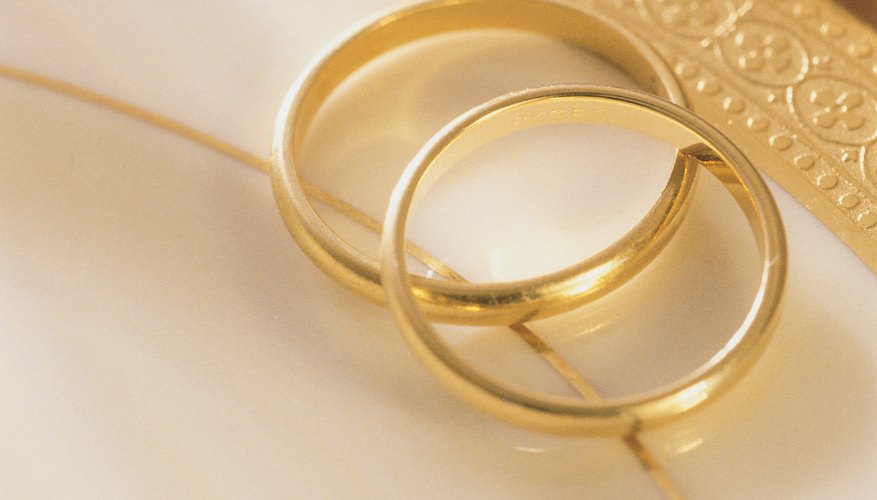 Muslim men may not wear gold wedding rings. Many opt for platinum or steel options instead.